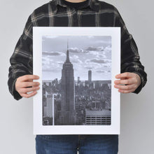 Load image into Gallery viewer, Monolike Paper Photo Frames 11x14 Inch White 5 Pack - Fits 11"x14" Pictures