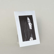 Load image into Gallery viewer, Monolike Standing Paper Frame 4x6 Metallic Series Matte Silver 10p 4x6Inch Size