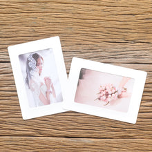Load image into Gallery viewer, Monolike Paper Photo Frames 4x6 Inch White 20 Pack - Fits 4"x6" Pictures