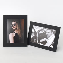 Load image into Gallery viewer, Monolike Standing Paper Photo Frame 5x7 Black 10p 5x7Inch size
