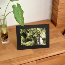Load image into Gallery viewer, Monolike Standing Paper Photo Frame 5x7 Black 10p 5x7Inch size