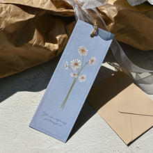 Load image into Gallery viewer, Monolike Olivia&#39;s Flowers Paper Bookmarks - 36-Pack, 9 Unique Designs, DIY Bookmark, Gift for Book Lovers
