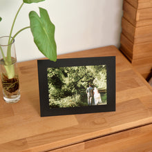Load image into Gallery viewer, Monolike Standing Paper Photo Frame 5x7 Black 10p 5x7Inch size
